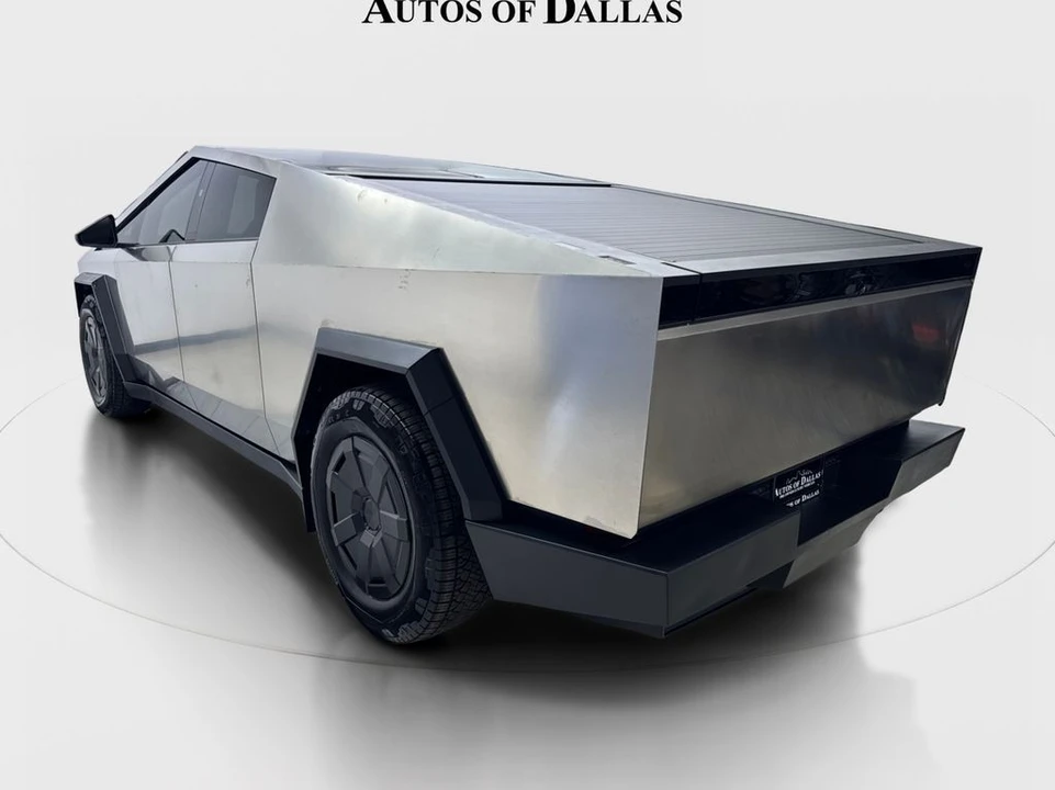 2024 Tesla Cybertruck - Image 14 of 21