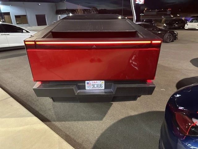 2024 Tesla Cybertruck - Image 6 of 21