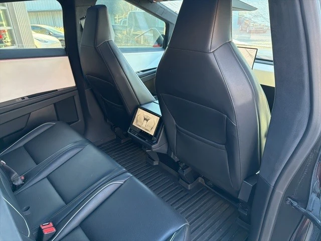 2024 Tesla Cybertruck - Image 16 of 21