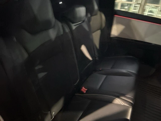 2024 Tesla Cybertruck - Image 19 of 21