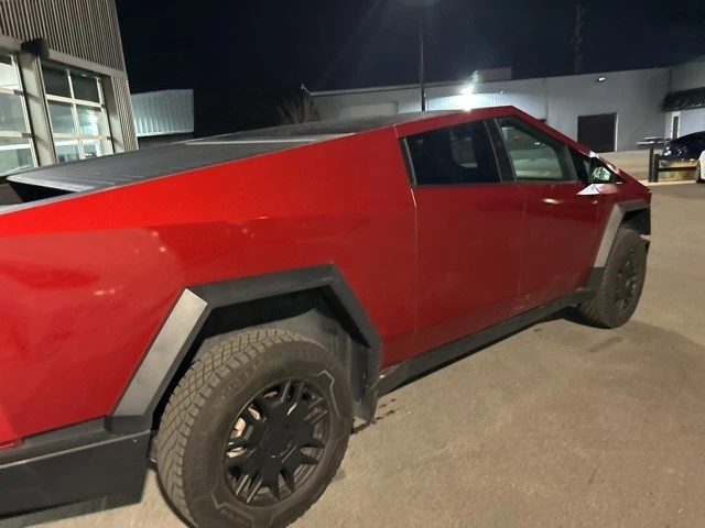 2024 Tesla Cybertruck - Image 7 of 21