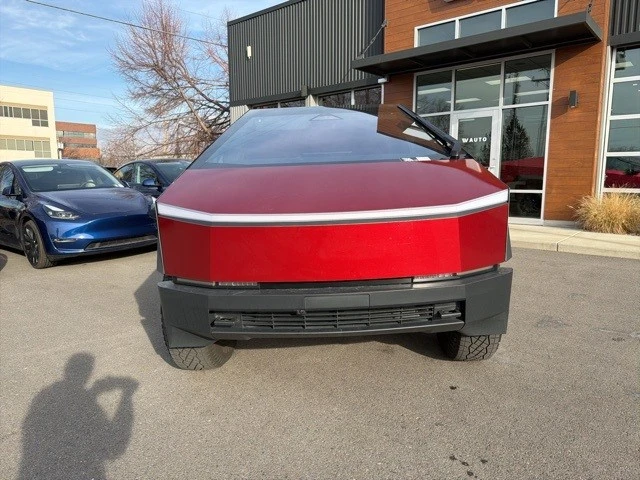 2024 Tesla Cybertruck - Image 2 of 21