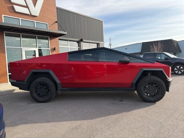 2024 Tesla Cybertruck - Image 8 of 21