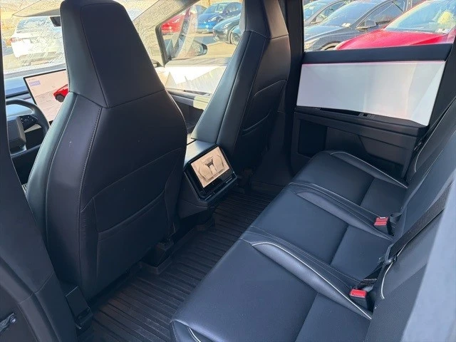 2024 Tesla Cybertruck - Image 13 of 21