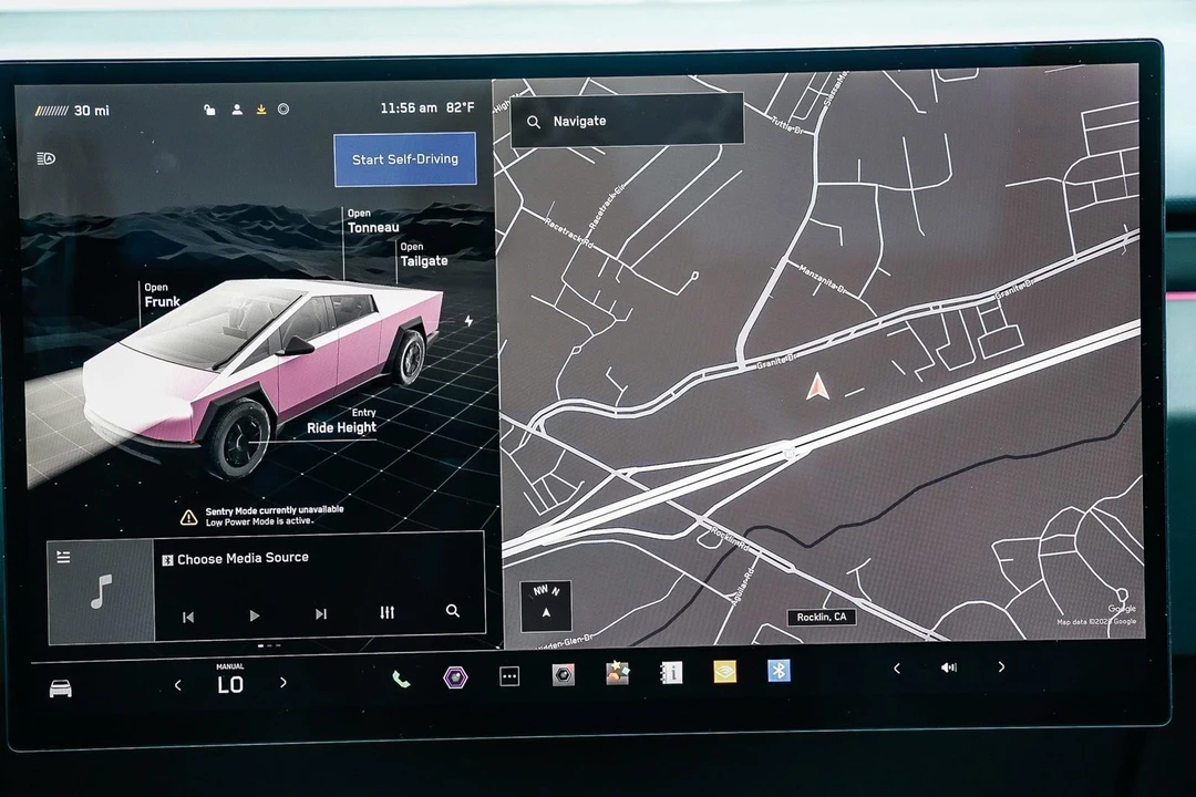 2024 Tesla Cybertruck - Image 12 of 21