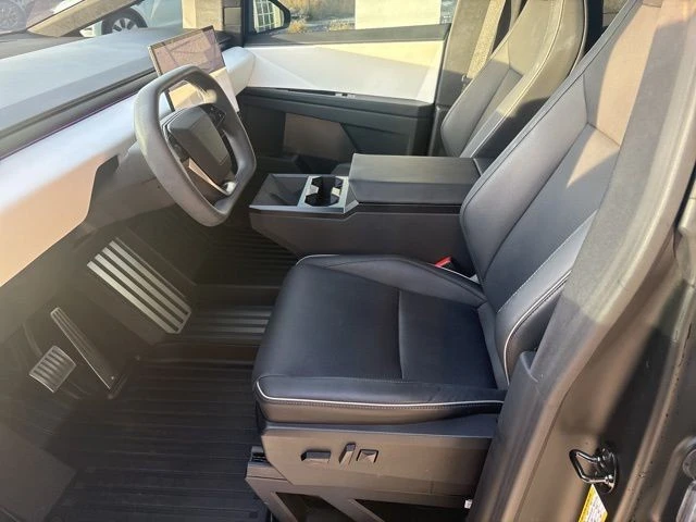 2024 Tesla Cybertruck - Image 11 of 20