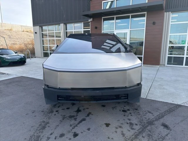 2024 Tesla Cybertruck - Image 3 of 12
