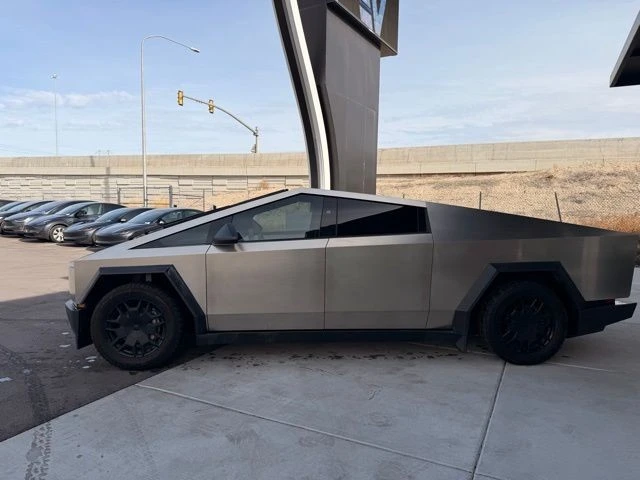 2024 Tesla Cybertruck - Image 5 of 21