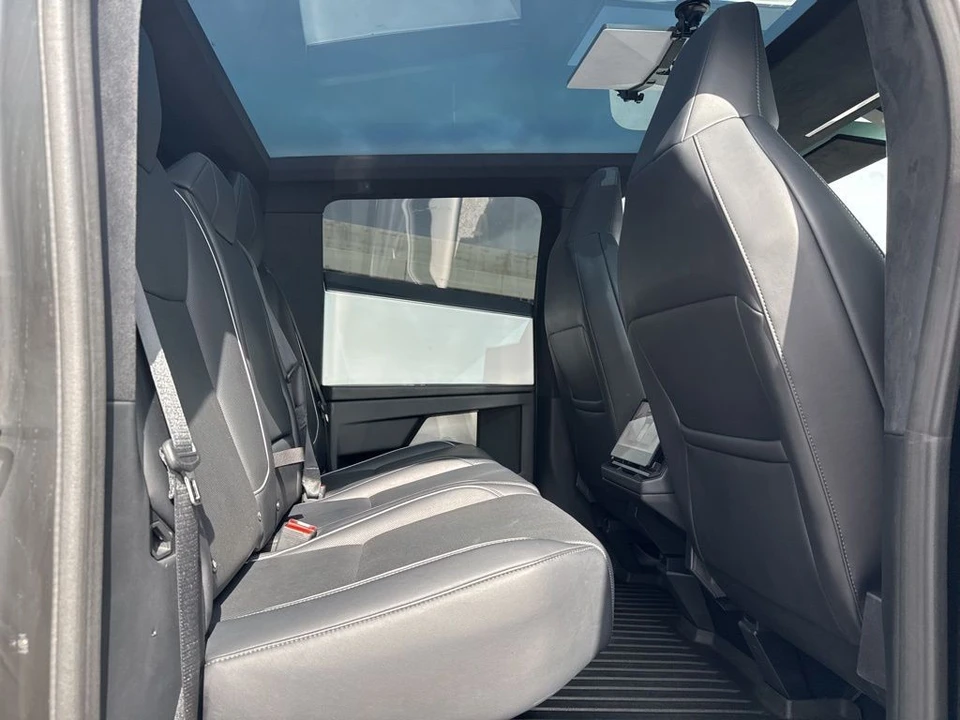 2024 Tesla Cybertruck - Image 21 of 21