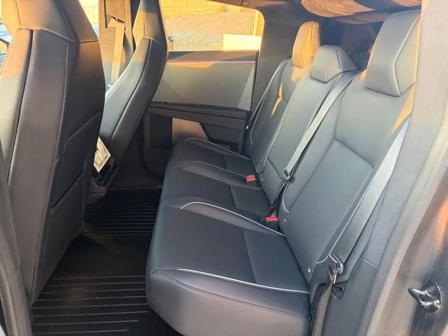 2024 Tesla Cybertruck - Image 17 of 21