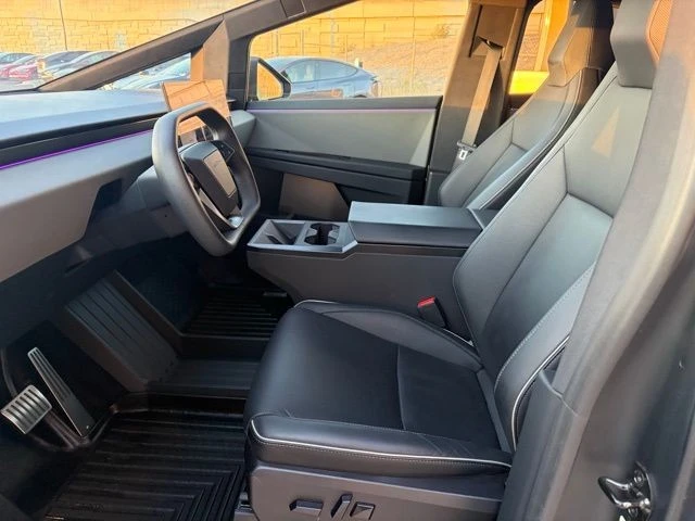 2024 Tesla Cybertruck - Image 14 of 21