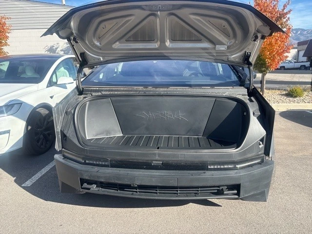 2024 Tesla Cybertruck - Image 15 of 21