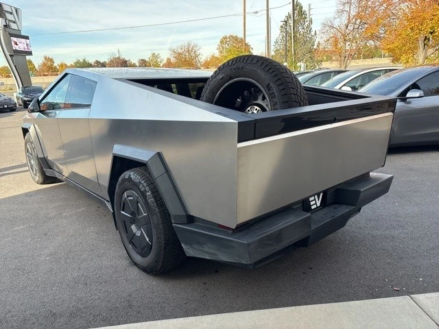 2024 Tesla Cybertruck - Image 6 of 21