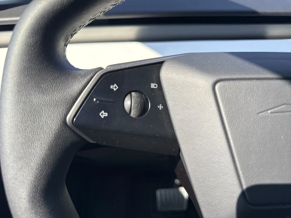 2024 Tesla Cybertruck - Image 17 of 21