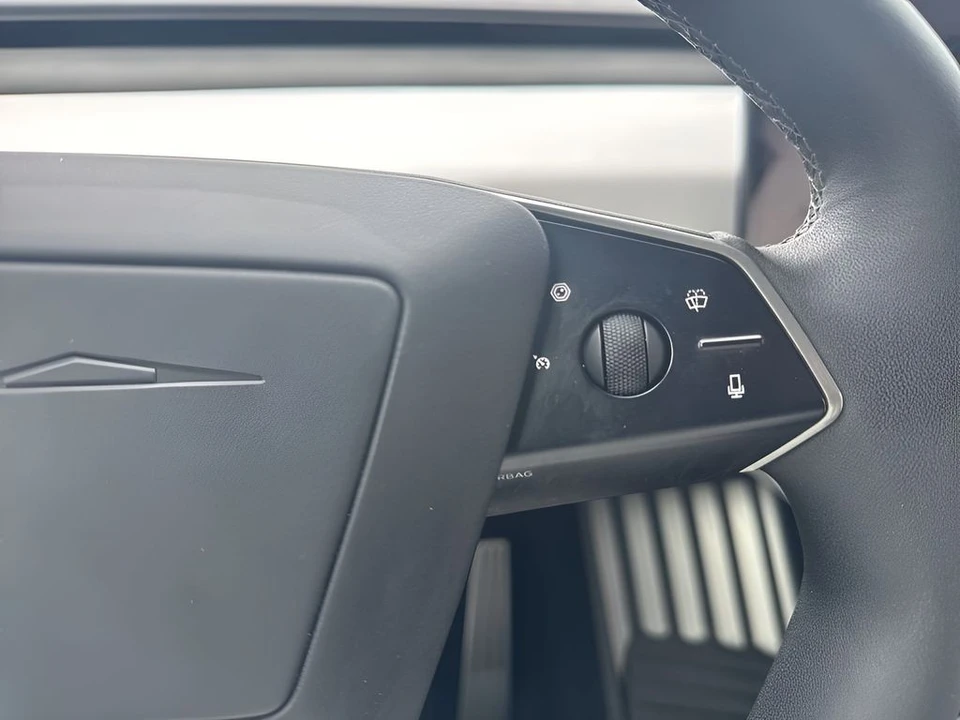 2024 Tesla Cybertruck - Image 18 of 21