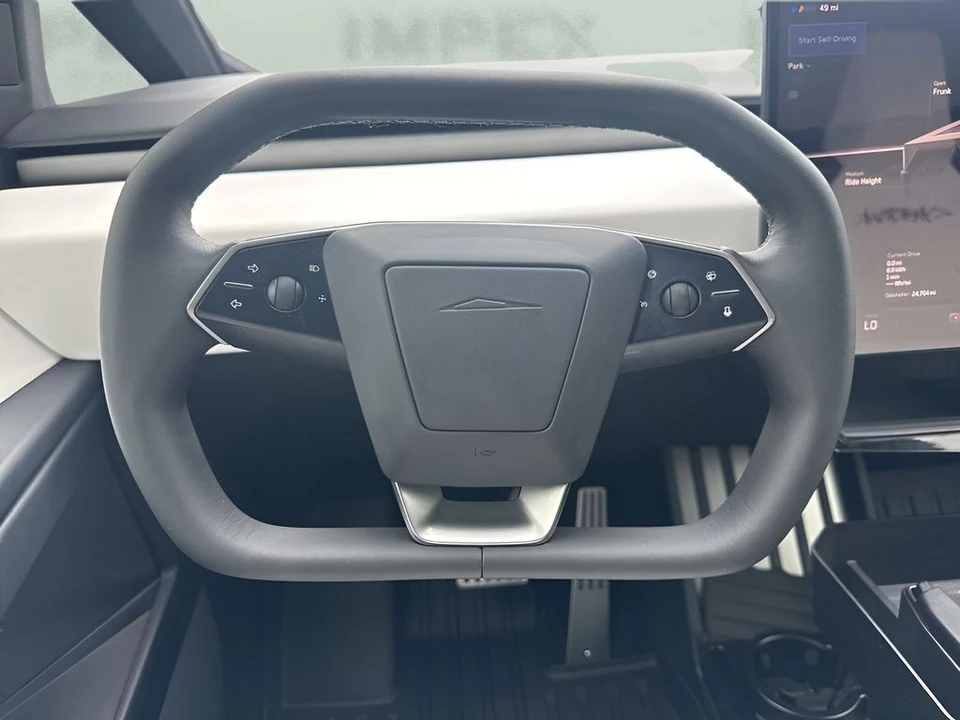 2024 Tesla Cybertruck - Image 16 of 21