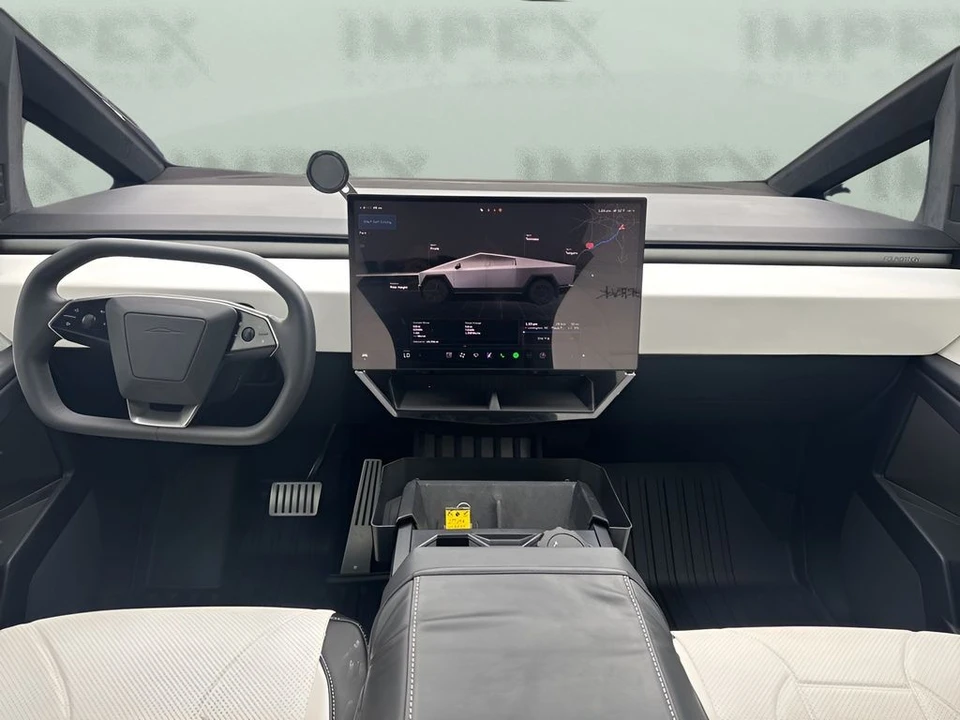 2024 Tesla Cybertruck - Image 15 of 21