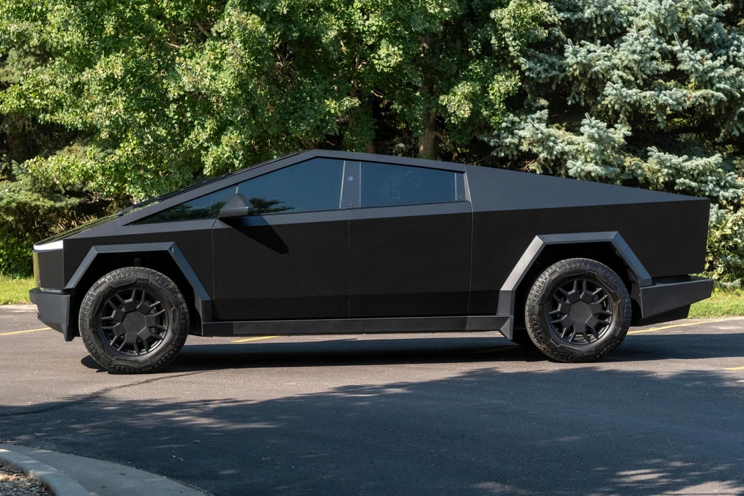 2024 Tesla Cybertruck - Image 3 of 5
