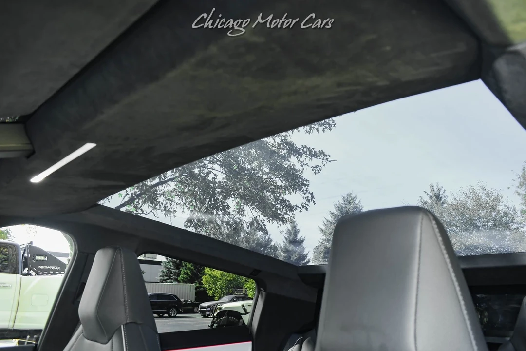 2024 Tesla Cybertruck - Image 13 of 21