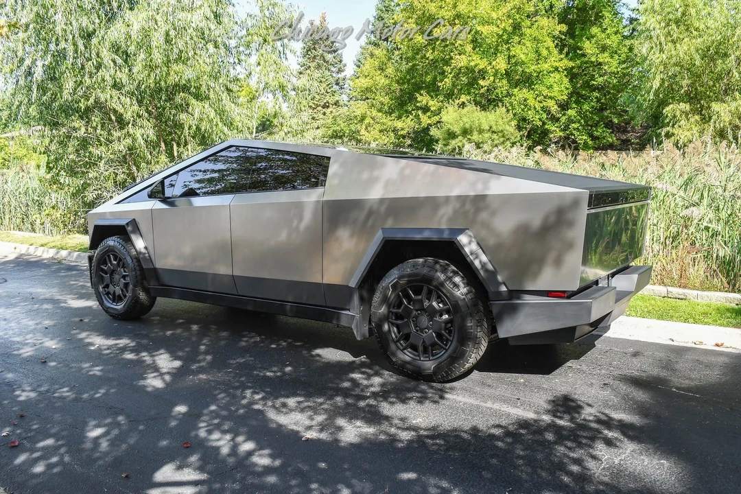 2024 Tesla Cybertruck - Image 3 of 21