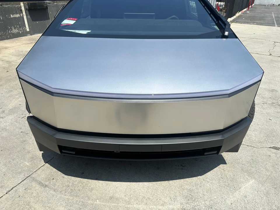 2024 Tesla Cybertruck - Image 28 of 31