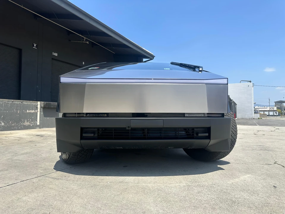 2024 Tesla Cybertruck - Image 6 of 31
