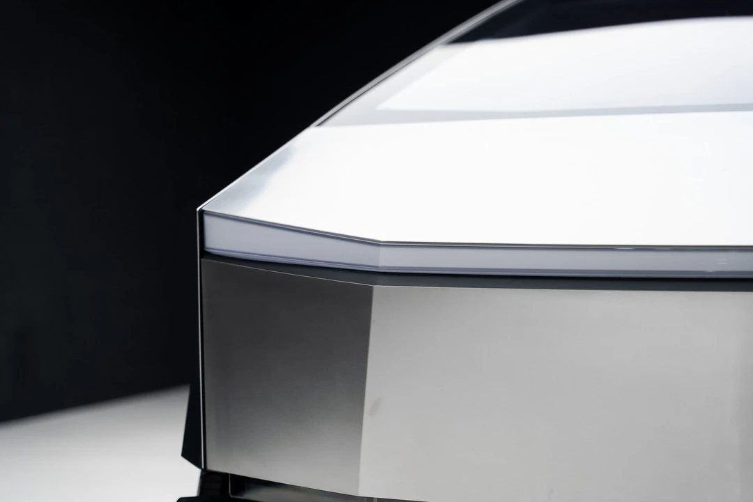2024 Tesla Cybertruck - Image 8 of 12