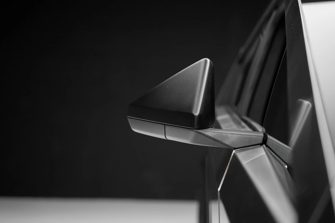 2024 Tesla Cybertruck - Image 11 of 12