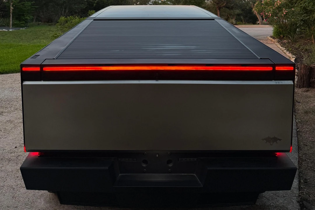 2024 Tesla Cybertruck - Image 5 of 31