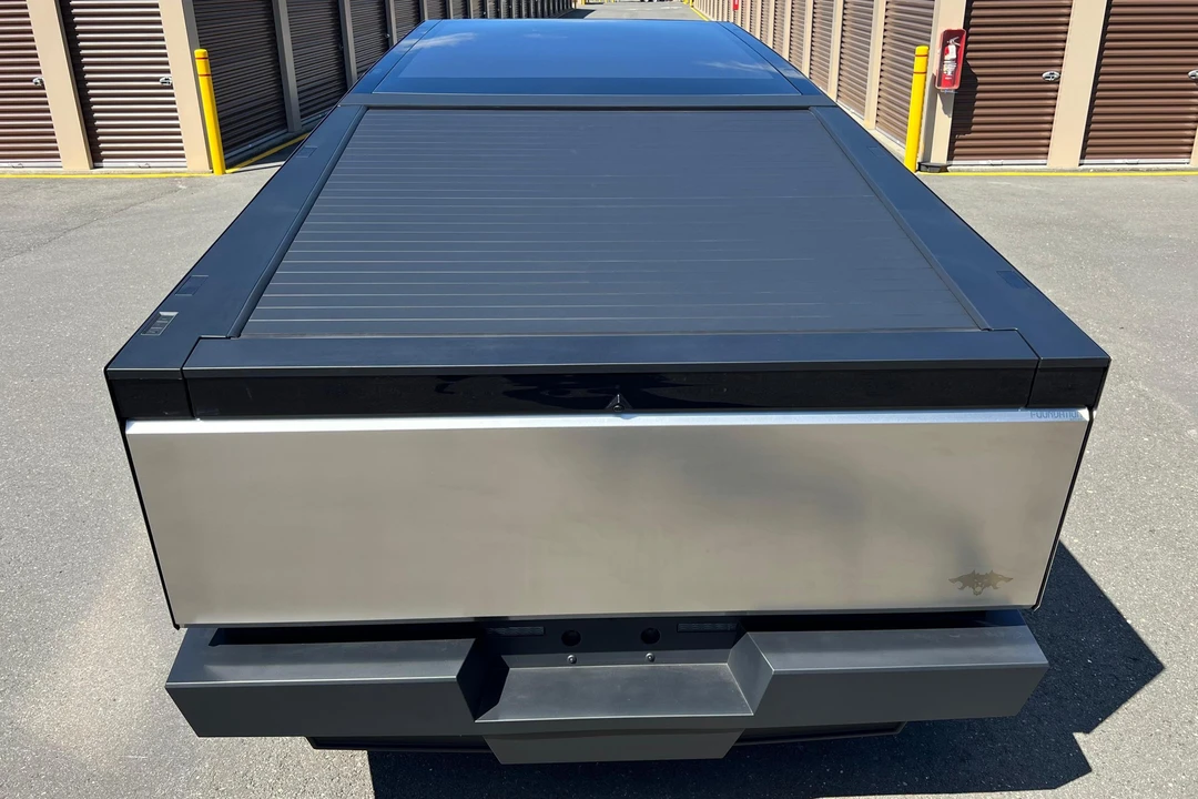 2024 Tesla Cybertruck - Image 5 of 31