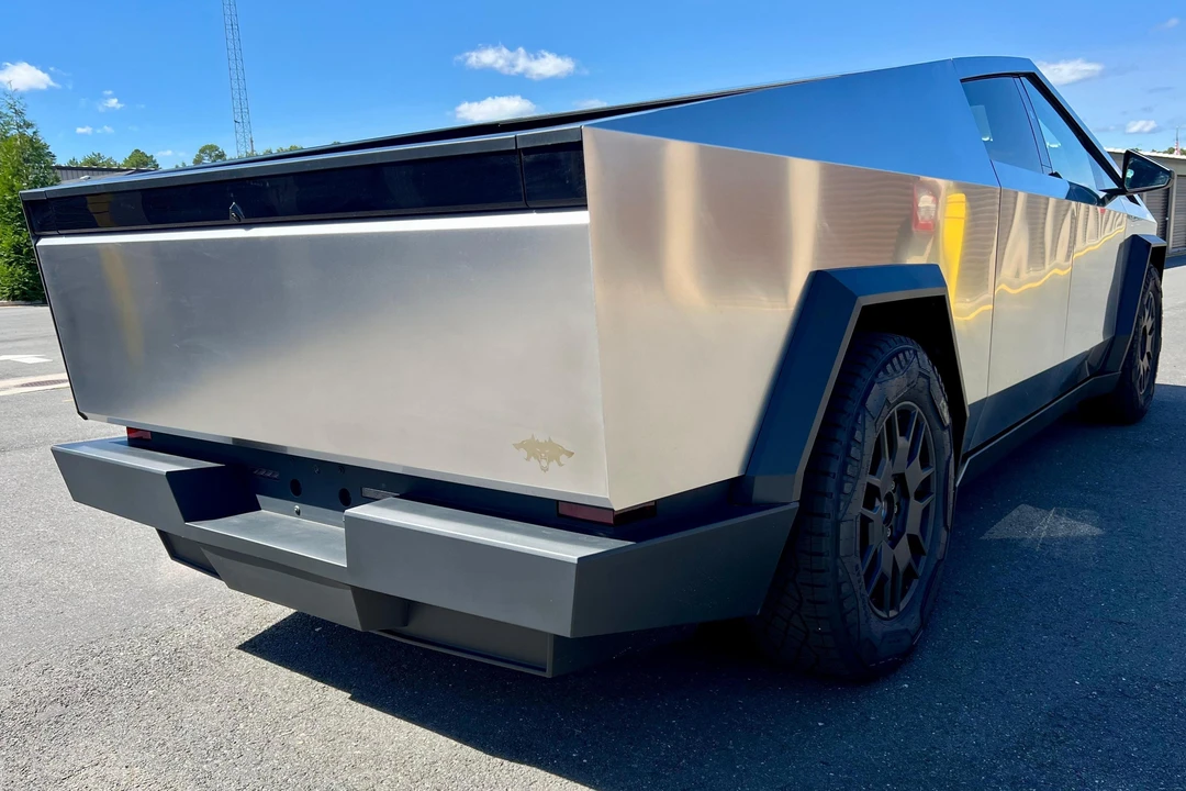 2024 Tesla Cybertruck - Image 4 of 31