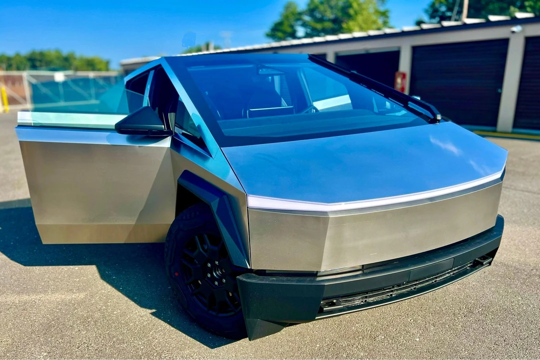 2024 Tesla Cybertruck - Image 17 of 31