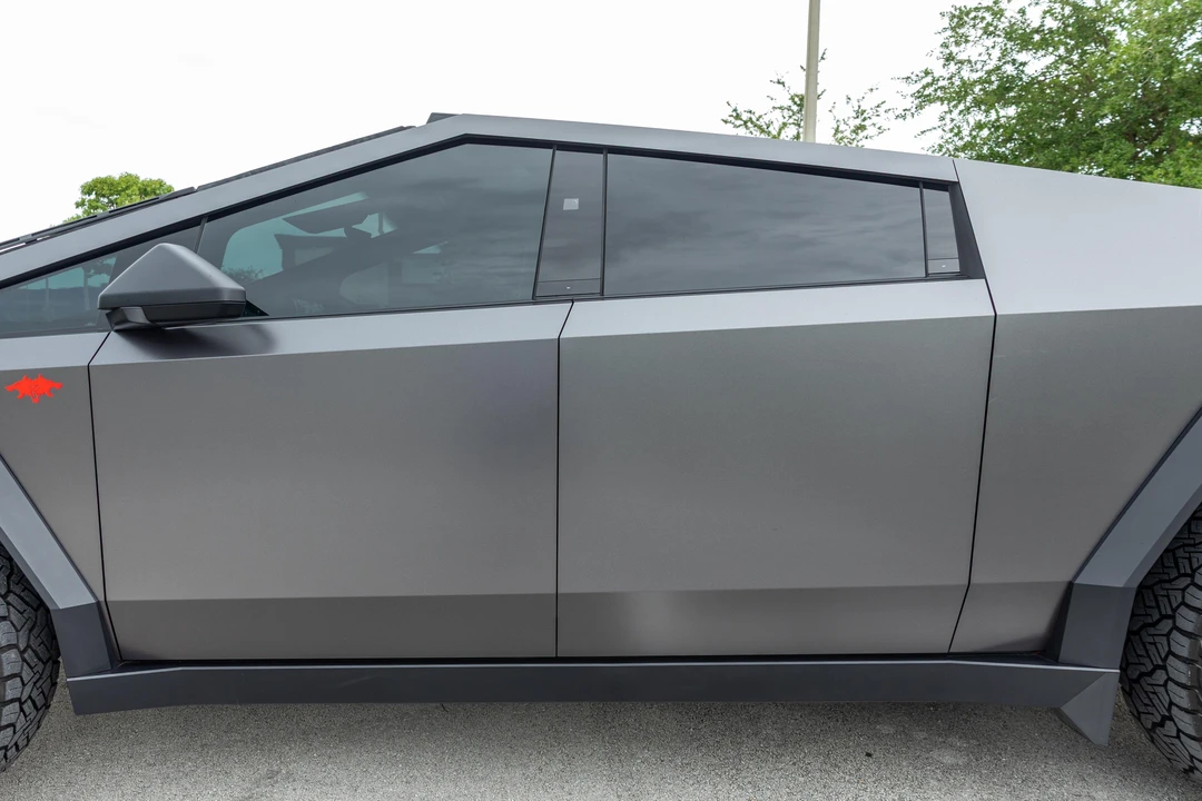 2024 Tesla Cybertruck - Image 27 of 31