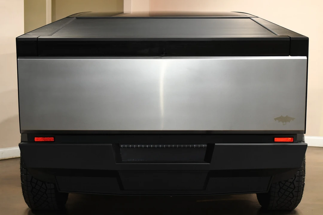 2024 Tesla Cybertruck - Image 6 of 21
