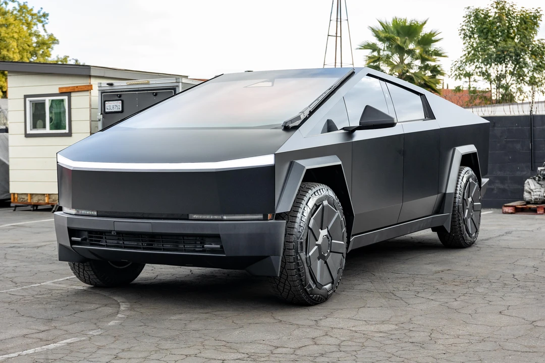 2024 Tesla Cybertruck - Image 6 of 31