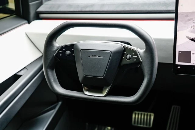 2024 Tesla Cybertruck - Image 12 of 12