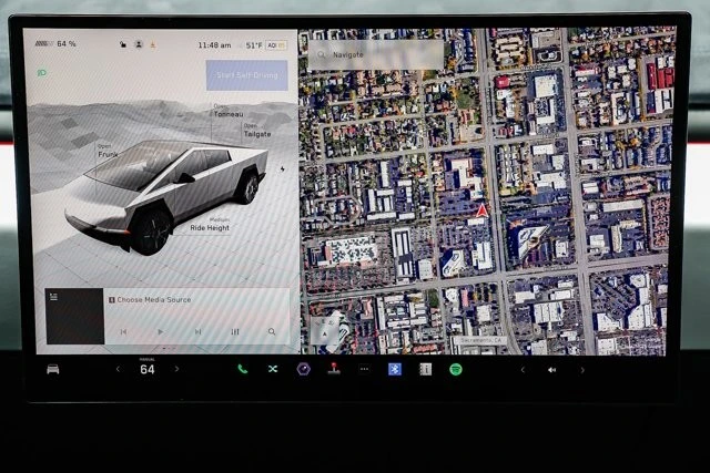 2024 Tesla Cybertruck - Image 11 of 12