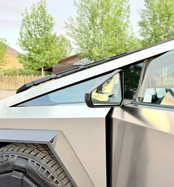 2024 Tesla Cybertruck - Image 5 of 21
