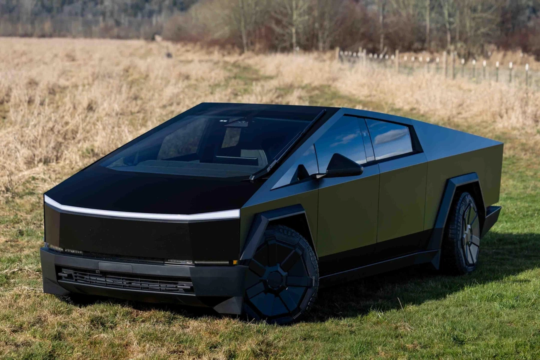 2024 Tesla Cybertruck - Image 8 of 31
