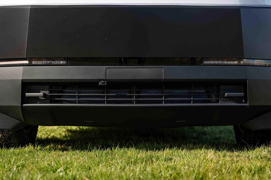 2024 Tesla Cybertruck - Image 28 of 31