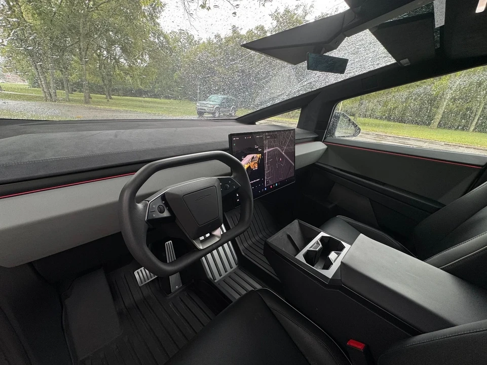 2024 Tesla Cybertruck - Image 21 of 21