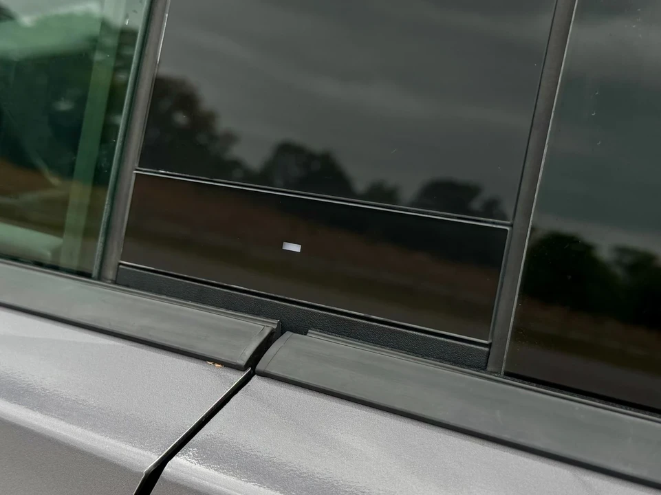 2024 Tesla Cybertruck - Image 19 of 21