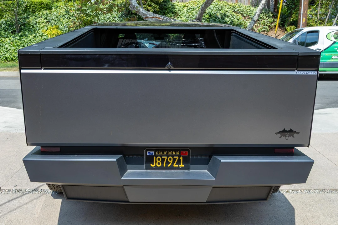 2024 Tesla Cybertruck - Image 5 of 31
