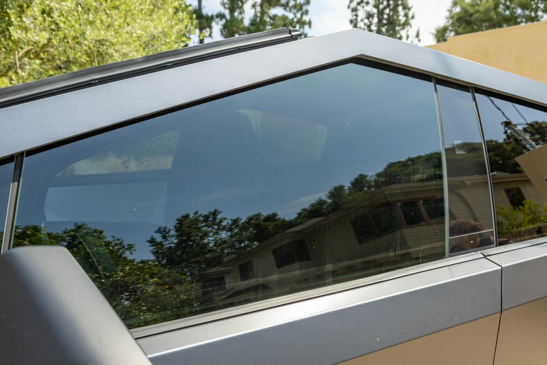 2024 Tesla Cybertruck - Image 26 of 31