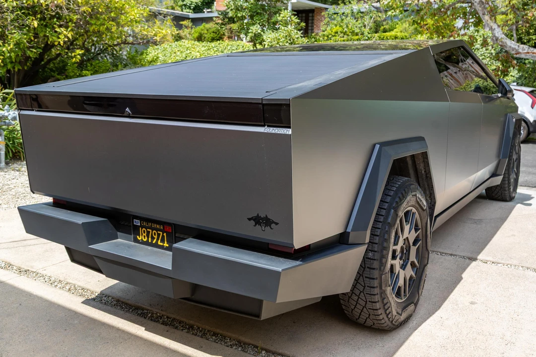 2024 Tesla Cybertruck - Image 4 of 31
