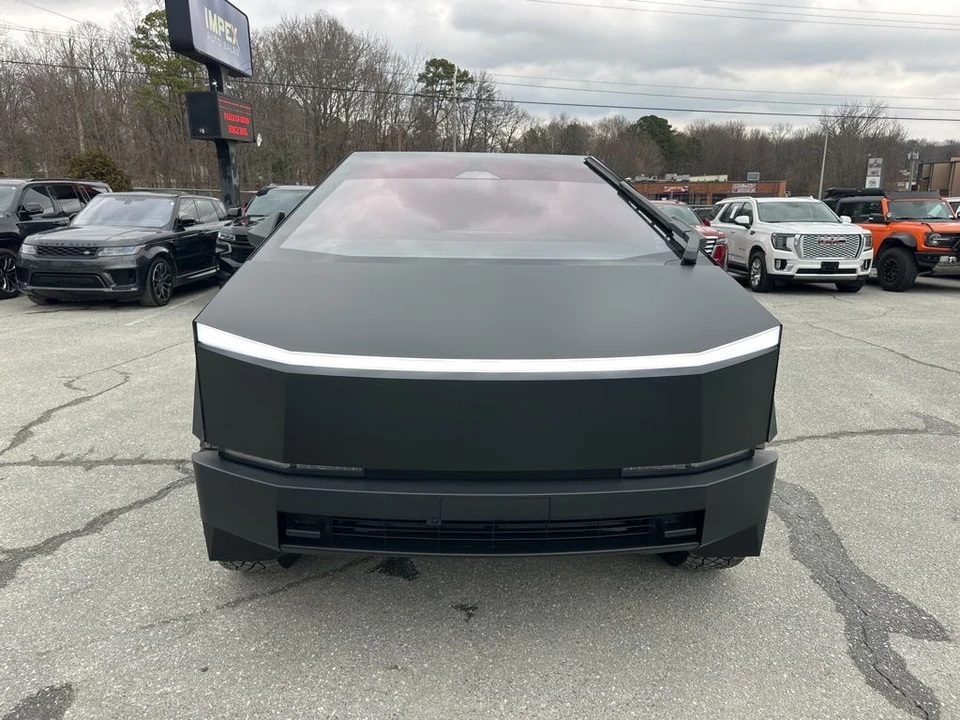 2024 Tesla Cybertruck - Image 8 of 12