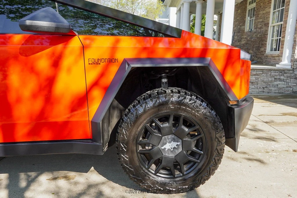 2024 Tesla Cybertruck - Image 11 of 12