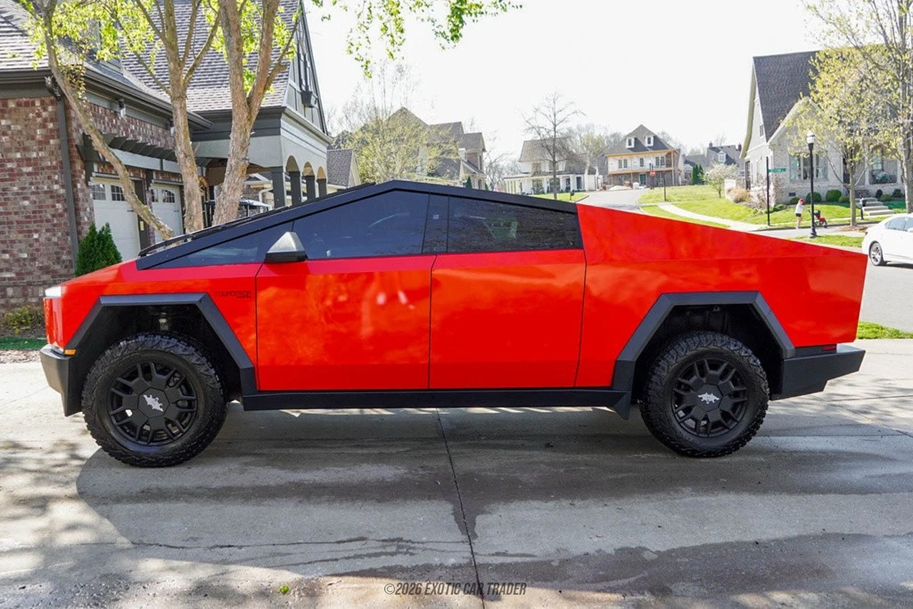 2024 Tesla Cybertruck - Image 3 of 12