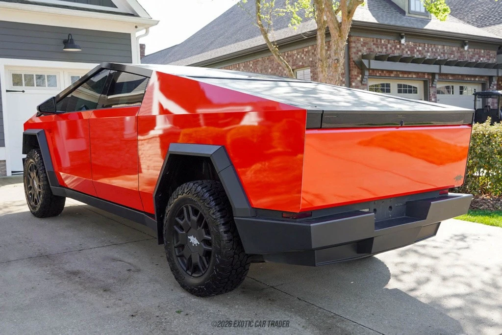 2024 Tesla Cybertruck - Image 6 of 12