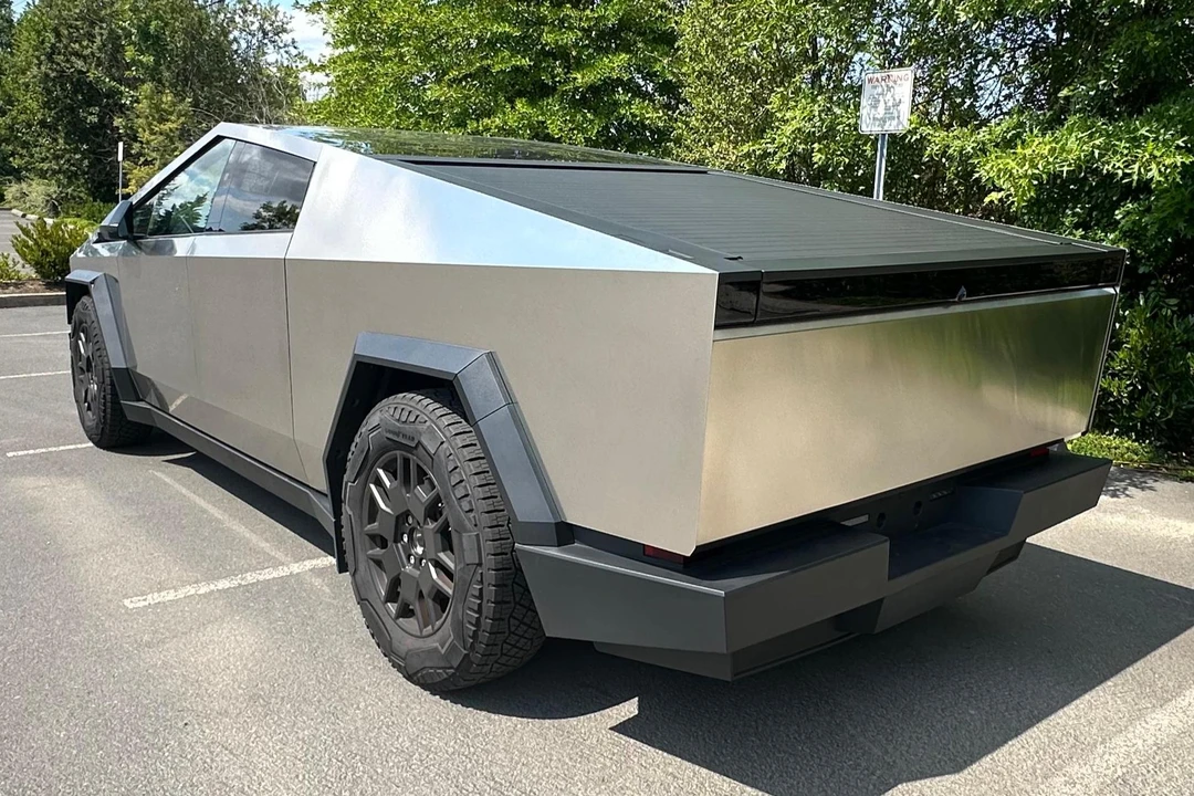2024 Tesla Cybertruck - Image 4 of 31